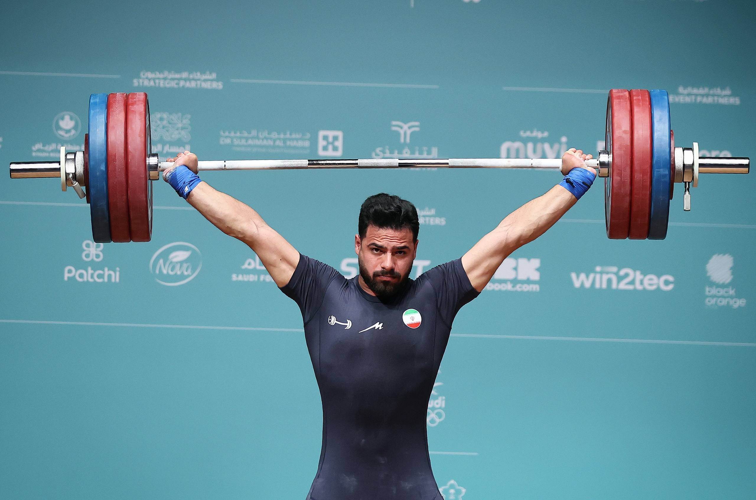 زنده از عربستان| حسینی در وزنه&zwnj;بردای به برنز رسید/ دو شناگر ایران در فینال